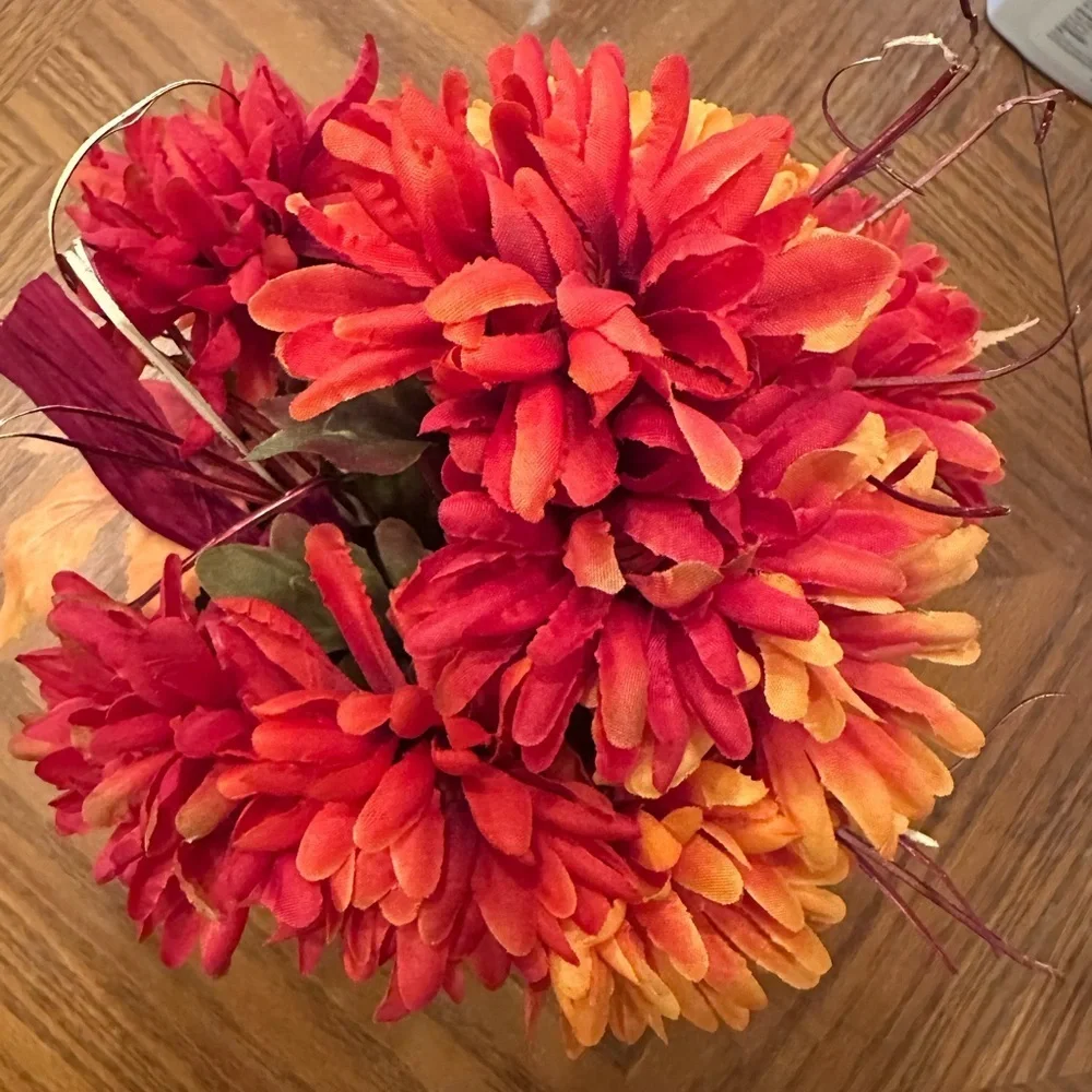 Autumn Floral Arrangement‎ in Brown Pot